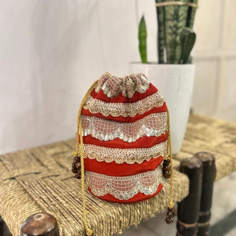 Rustica Zari Scallop Potli